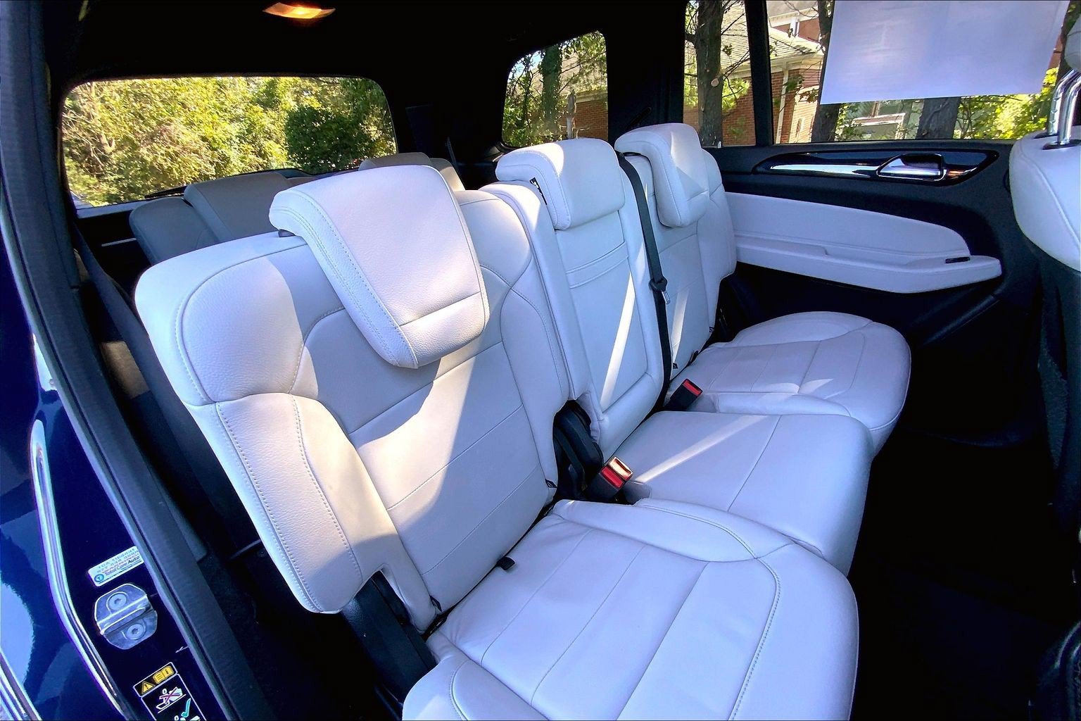 Used 2019 Mercedes-Benz GLS 450 4MATIC image 18