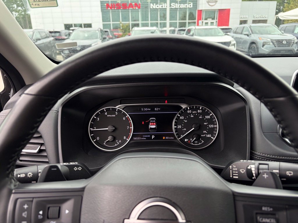 Certified 2025 Nissan Rogue SV FWD image 16