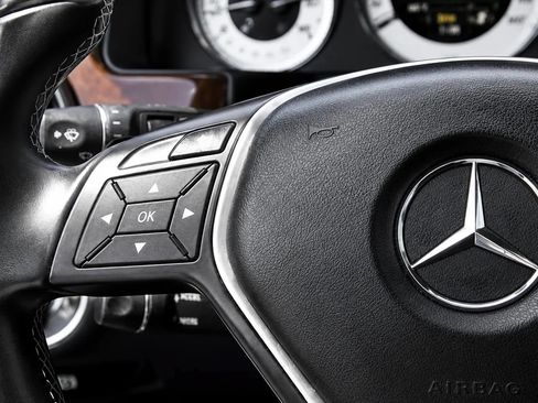 Used 2014 Mercedes-Benz GLK 350 4MATIC image 11