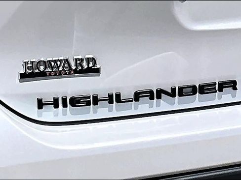 Used 2025 Toyota Highlander XSE AWD/4WD image 31