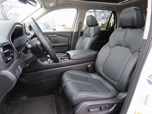 Certified 2023 Honda Pilot Touring image 14