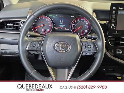 Used 2022 Toyota Camry XSE FWD image 12