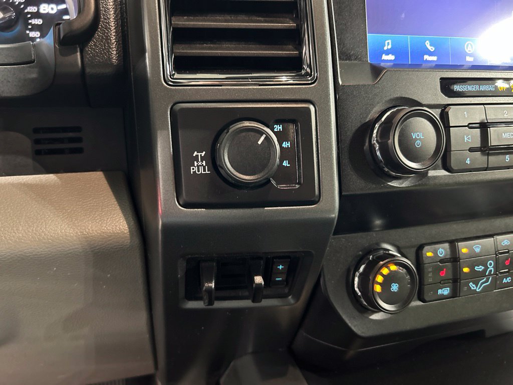 Certified 2021 Ford F250 XLT w/ XLT Premium Package AWD/4WD image 17