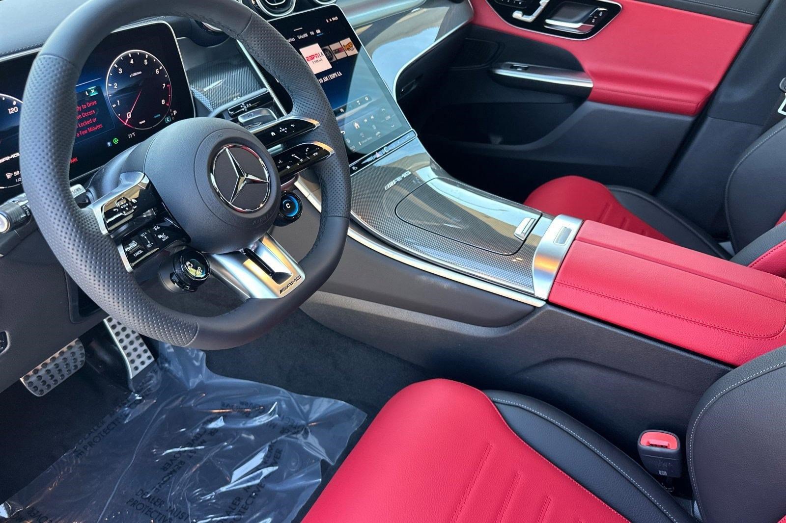 New 2026 Mercedes-Benz GLC 43 AMG 4MATIC image 4