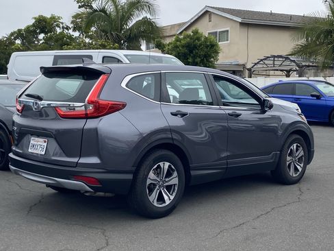 Used 2019 Honda CR-V LX image 3