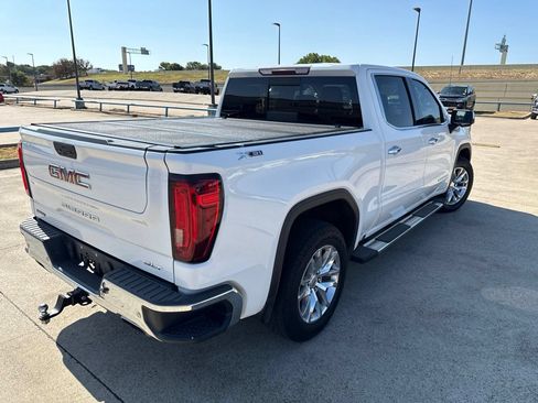 Used 2019 GMC Sierra 1500 SLT w/ SLT Premium Plus Package AWD/4WD image 9
