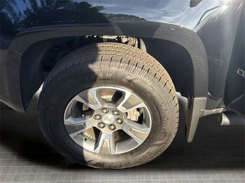 Used 2020 Chevrolet Colorado Z71 image 43