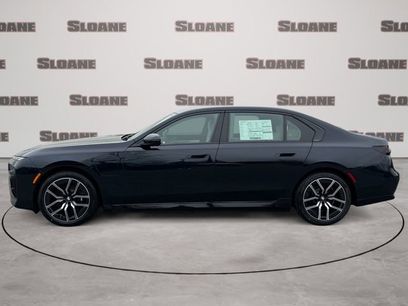 New 2026 BMW 750e xDrive