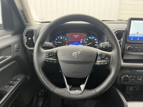 Used 2023 Ford Bronco Sport Outer Banks w/ Tech Package image 17