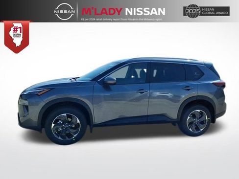 New 2026 Nissan Rogue SV image 4