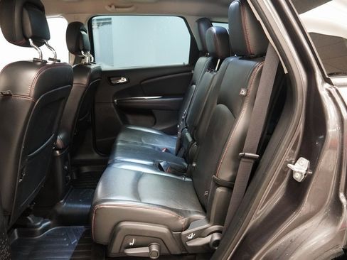Used 2019 Dodge Journey GT image 25