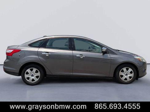 Used 2013 Ford Focus S FWD image 2