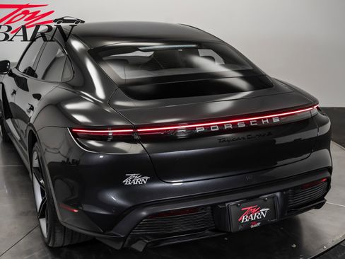 Used 2021 Porsche Taycan Turbo S image 11
