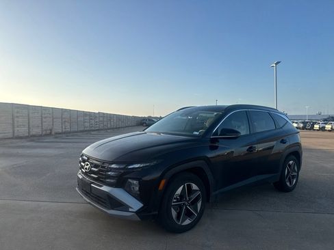Used 2025 Hyundai Tucson SEL FWD image 9