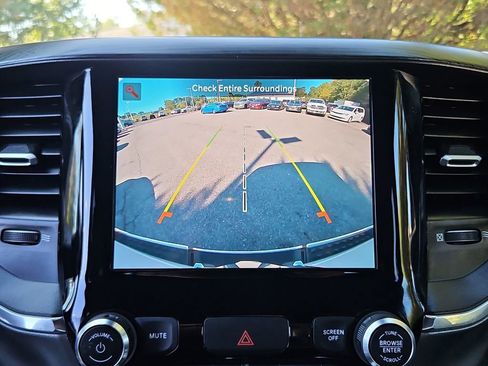 Used 2024 RAM 1500 Laramie image 20