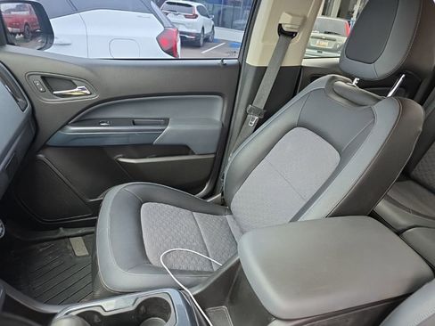 Used 2016 Chevrolet Colorado Z71 image 19