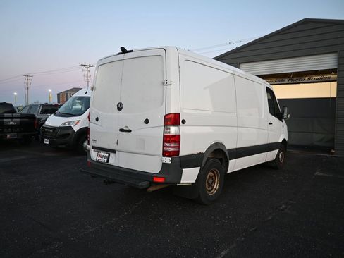 Used 2017 Mercedes-Benz Sprinter 144 Cargo image 12