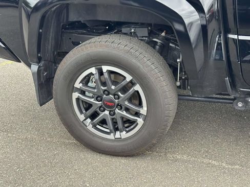 Used 2026 Toyota Tacoma TRD Sport AWD/4WD image 9