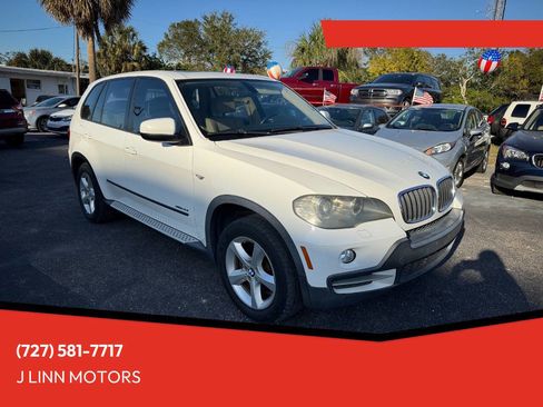 Used 2010 BMW X5 xDrive30i image 1
