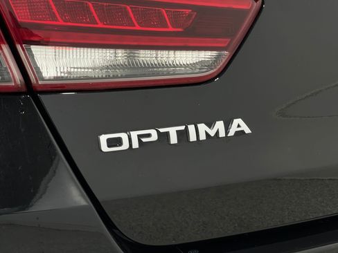 Used 2018 Kia Optima SX w/ Technology Package FWD image 39