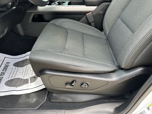 Used 2019 RAM 1500 Big Horn RWD image 18