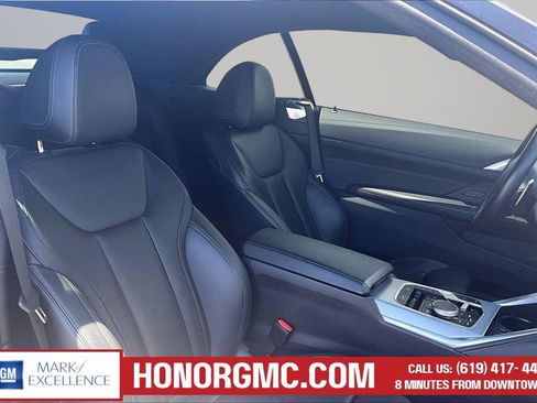 Used 2024 BMW 440i xDrive Convertible w/ Premium Package AWD/4WD image 29