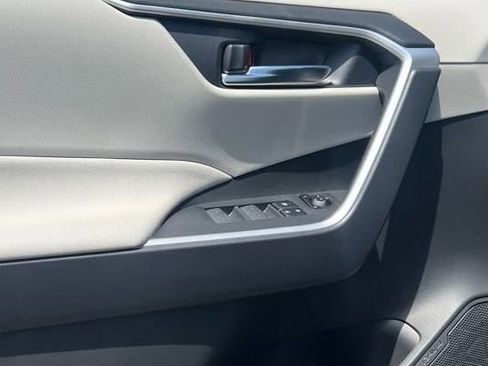 New 2025 Toyota RAV4 XLE image 39