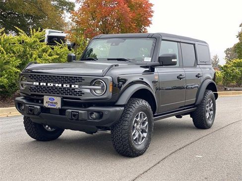 New 2025 Ford Bronco Badlands image 26