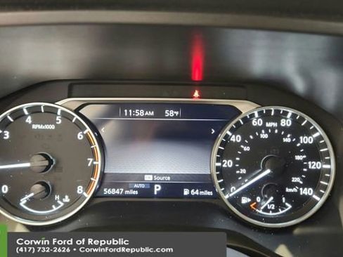 Used 2024 Nissan Rogue SV image 14