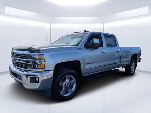 Used 2016 Chevrolet Silverado 2500 LTZ w/ Duramax Plus Package AWD/4WD image 6