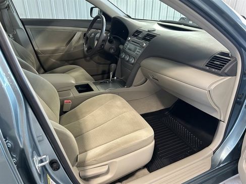 Used 2009 Toyota Camry SE image 22