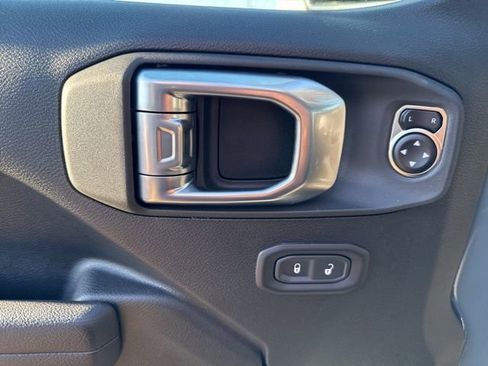 Used 2026 Jeep Wrangler Unlimited Rubicon w/ Safety Group image 12