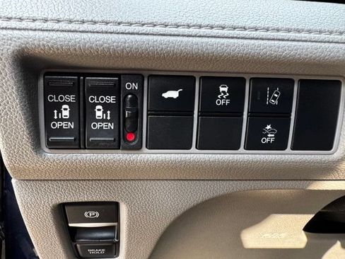 Used 2019 Honda Odyssey EX-L image 20