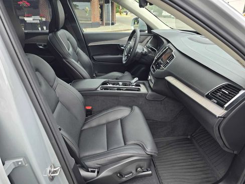Certified 2024 Volvo XC90 T8 Ultimate w/ Protection Package Premier AWD/4WD image 11