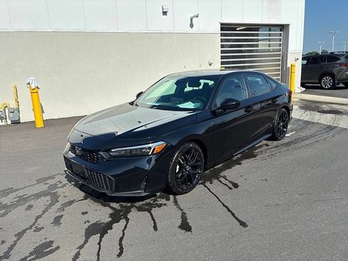 Used 2025 Honda Civic Sport image 17