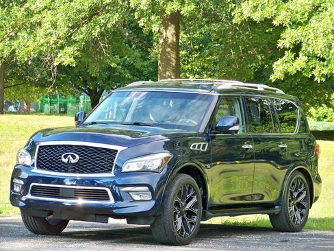 Used 2015 INFINITI QX80 4WD w/ 22" Wheel Package image 2