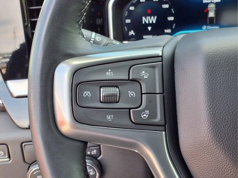 Used 2023 Chevrolet Silverado 1500 LT w/ Protection Package RWD image 16