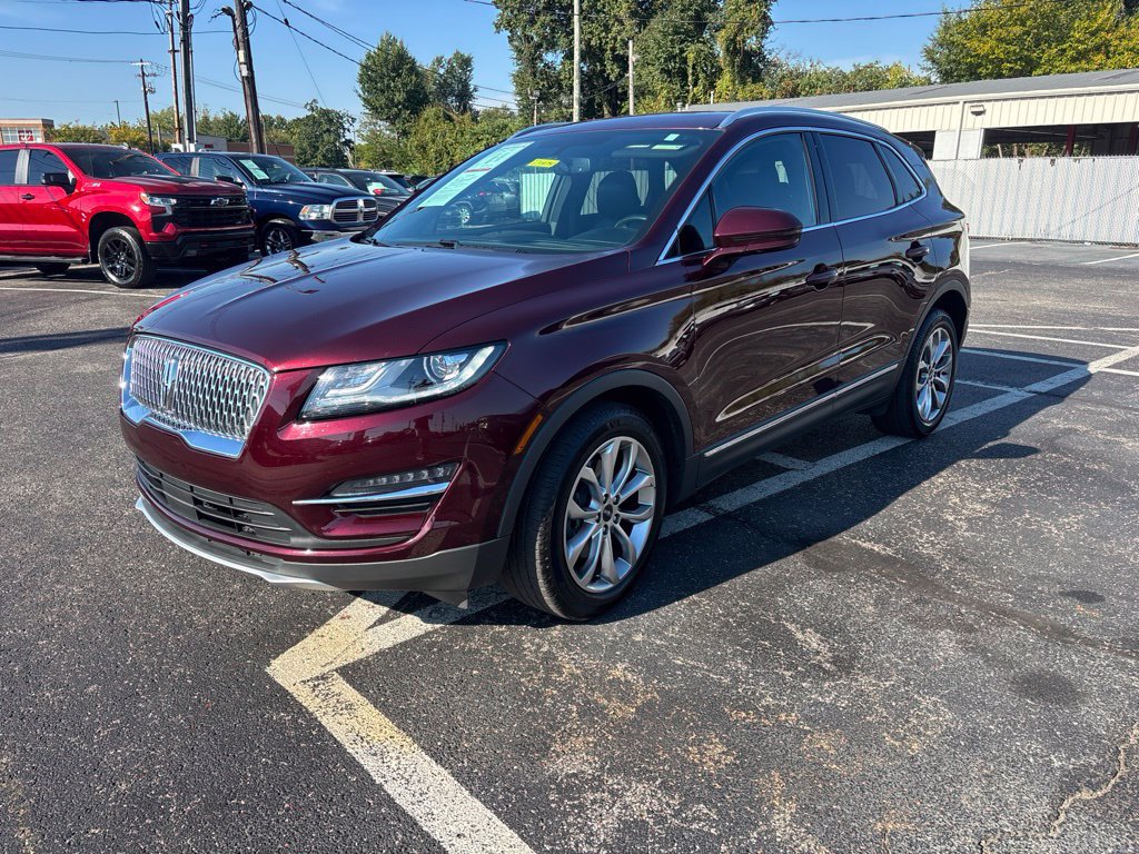 Used 2019 Lincoln MKC Select w/ Select Plus Package FWD image 3