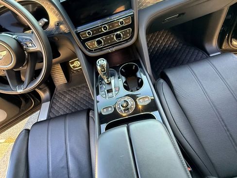 Used 2022 Bentley Bentayga Speed image 20