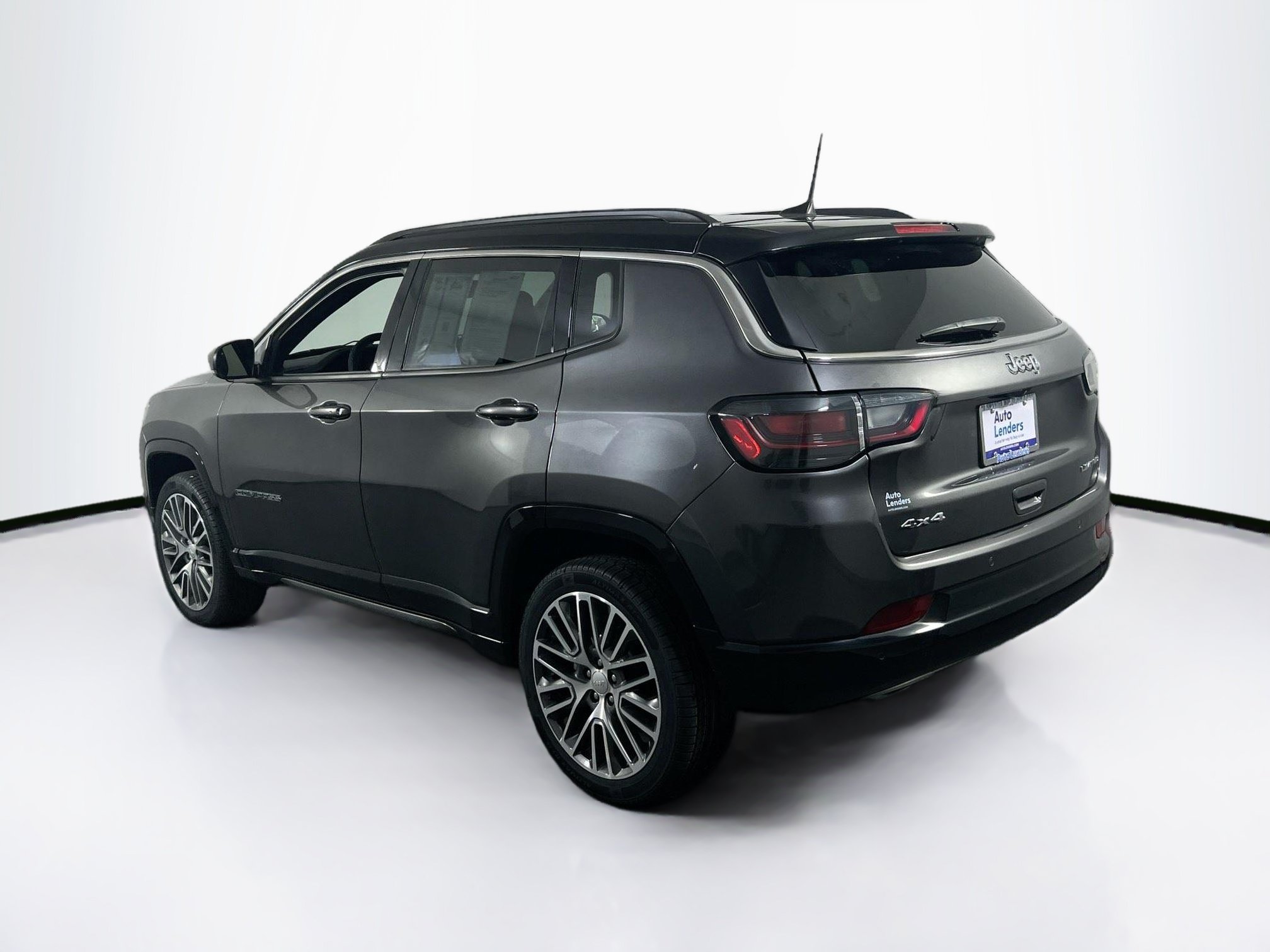 Used 2023 Jeep Compass Limited w/ Elite Group AWD/4WD image 7