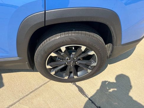 Used 2025 Chevrolet Equinox RS w/ Safety and Technology Package AWD/4WD image 31