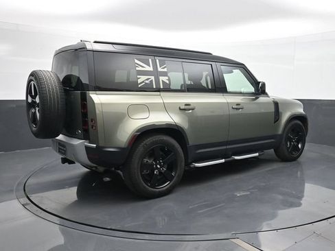 Used 2020 Land Rover Defender 110 HSE AWD/4WD image 20