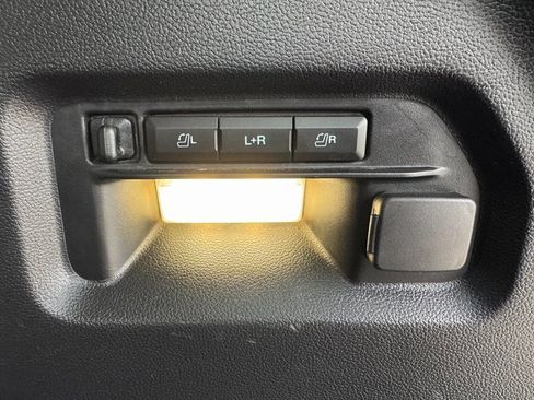 Used 2023 Ford Explorer Limited w/ Equipment Group 301A image 20