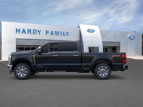 New 2026 Ford F350 Lariat w/ Chrome Package AWD/4WD image 3