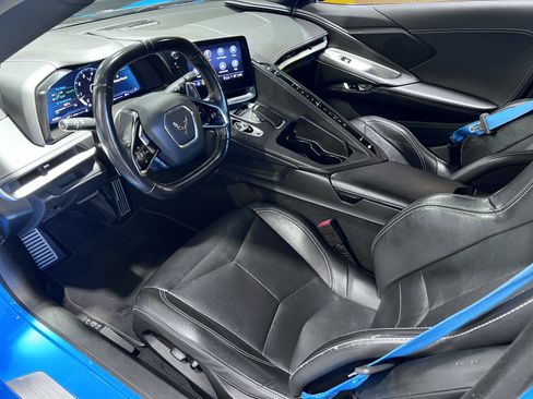 Used 2021 Chevrolet Corvette Stingray Coupe w/ Z51 Performance Package RWD image 14