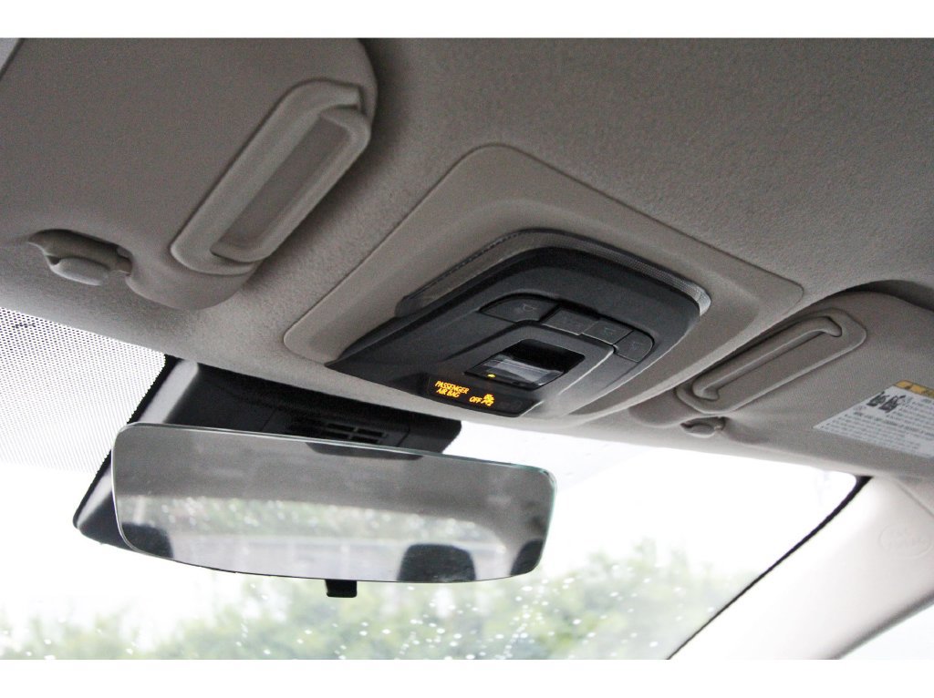 Used 2025 Toyota Corolla LE FWD image 25