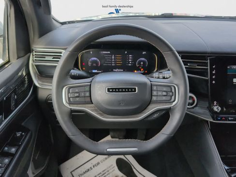 Used 2022 Jeep Wagoneer Series III w/ Premium Group I image 13