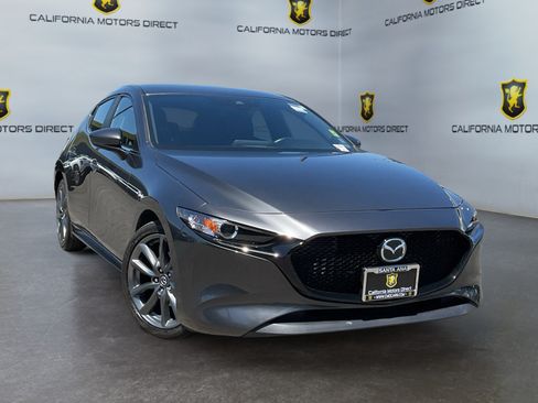 Used 2019 MAZDA MAZDA3 AWD Hatchback w/ Preferred Pkg image 3