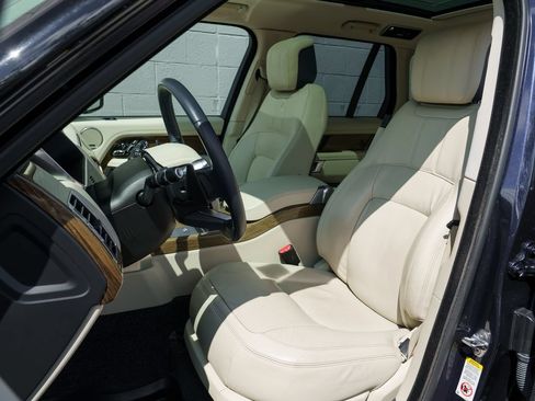 Used 2019 Land Rover Range Rover HSE AWD/4WD image 5