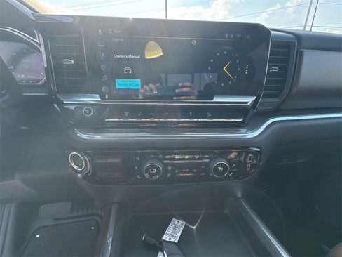 Used 2026 Chevrolet Silverado 2500 High Country w/ High Country Premium Package image 29